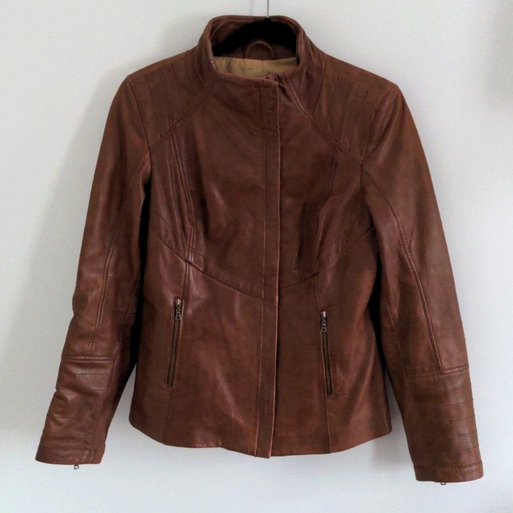 Danier asymmetrical fitted leather jacket